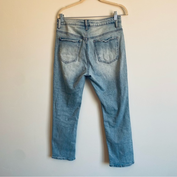 S.O.N.G Timeless Fit Light Wash Ripped Knee Jeans - Picture 2 of 3